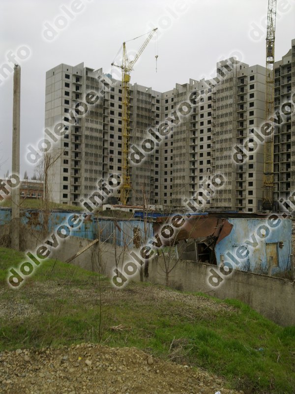 Фото новостройки Жилой дом по ул. Карякина от ДСК (03.04.2011)